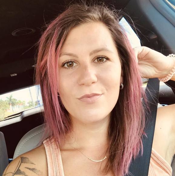 Lenka Balzer - Poshmark Profile Picture of Lenka Balzer (@nugatek) on Poshmark