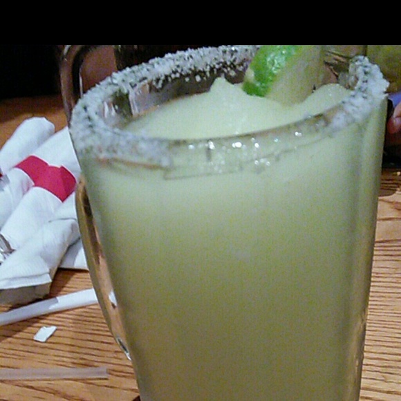 Profile Picture of Leticia Escarrega (@leticia2878) on Poshmark