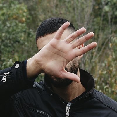 Profile Picture of Rokh (@rokhsefid) on Twitter
