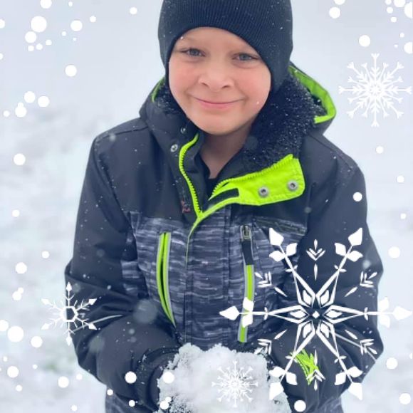 Profile Picture of Angela Catri (@ajax1291) on Poshmark