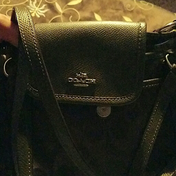 Cheresa Curley - Poshmark Profile Picture of Cheresa Curley (@clcurley1) on Poshmark