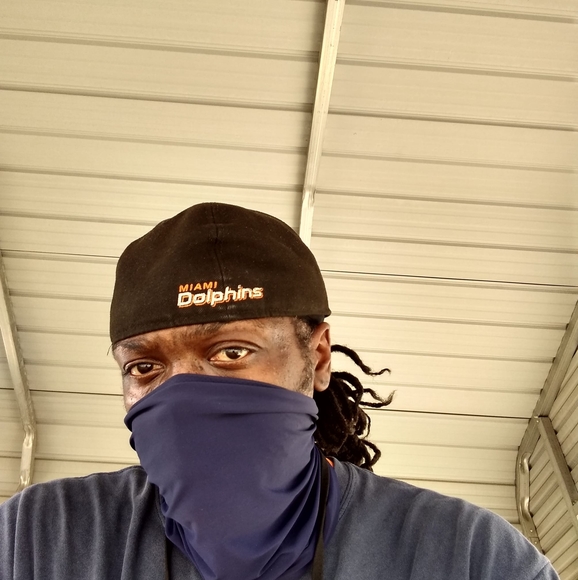 Profile Picture of James Murray (@eastsidaz) on Poshmark