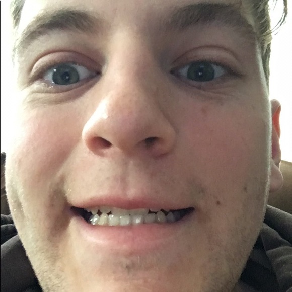 Profile Picture of Josh Schultz (@jschultz50) on Poshmark
