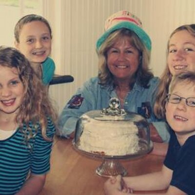 Profile Picture of Audrey Kyle (@mommakyle) on Twitter