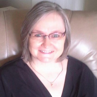 Profile Picture of Gloria Watkins (@glowat) on Twitter