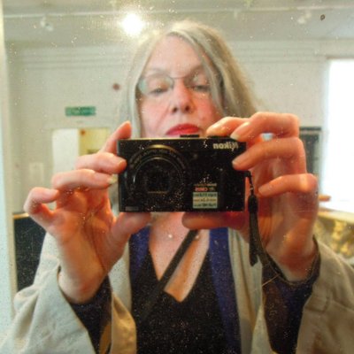 Profile Photo of Liz Allen (@LizAllenFrench) on Twitter