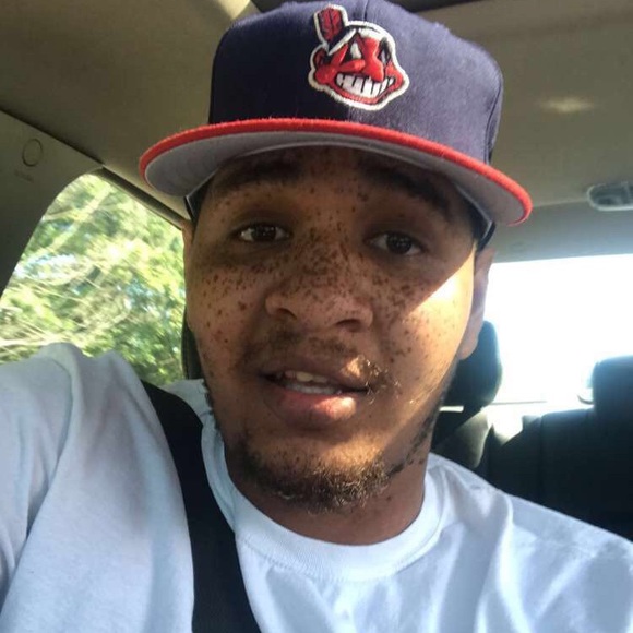 Profile Picture of Cory Bolden (@cutlassking07) on Poshmark