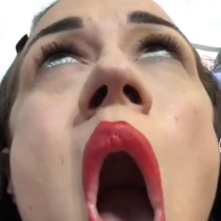 Profile Picture of mirandasinges (@mirandasinges) on Tiktok