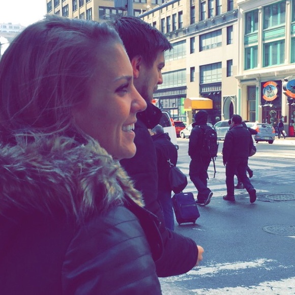 Profile Picture of Jen Cizenski (@jennyciz) on Poshmark