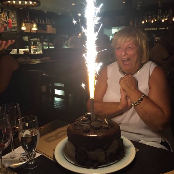 Paula Lurgio - Poshmark Profile Picture of Paula Lurgio (@plurgio) on Poshmark