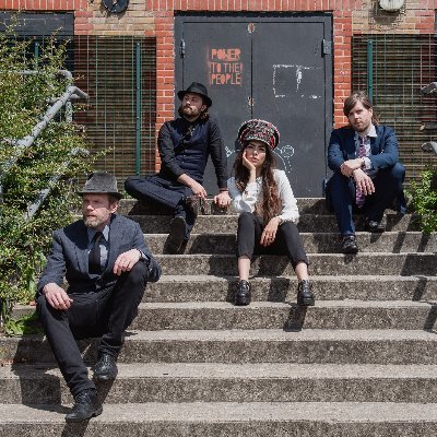 Profile Picture of Tiger Mimic (@TigerMimic) on Twitter