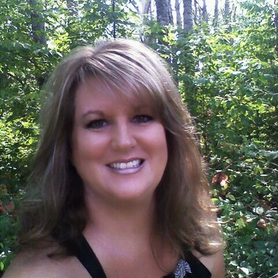 Profile Picture of Kim Mikkelsen (@hair11364) on Twitter