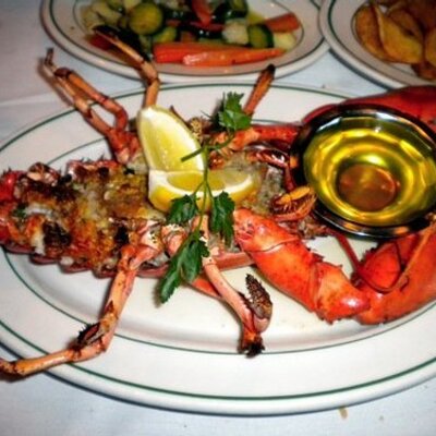 Profile Picture of James Wegner (@myGFlovesfood) on Twitter