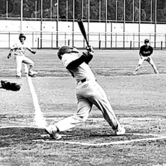 Profile Picture of William Yu (@whatsofunny728) on Poshmark