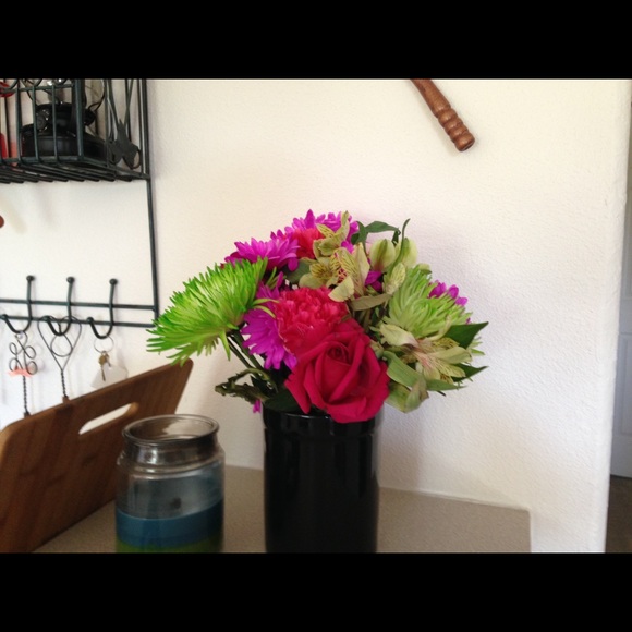 Profile Picture of Teresa Allessio (@allessiot) on Poshmark