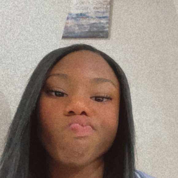 Profile Picture of Ariah Tapper-boddie (@ariah2006) on Poshmark
