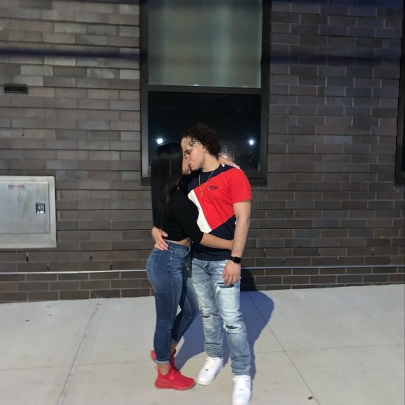 Profile Picture of Gregory Calderon (@gregorycj30) on Poshmark