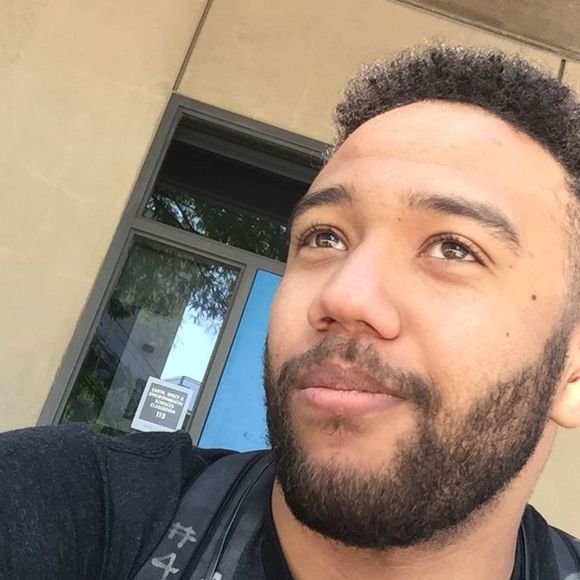 Profile Picture of Queanu Pulce (@savagegq) on Poshmark