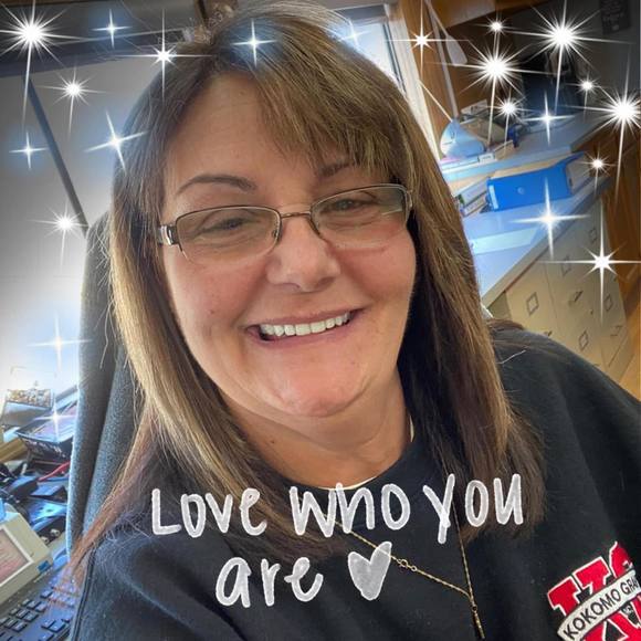 Profile Picture of Vickie Long-carr (@vgg1972) on Poshmark