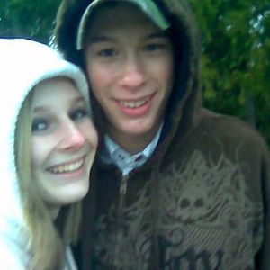 Profile Picture of Leah Rea (@tuggsisfat) on Myspace