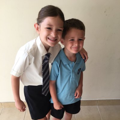 Profile Picture of Louise Parr (@moostersmum) on Twitter