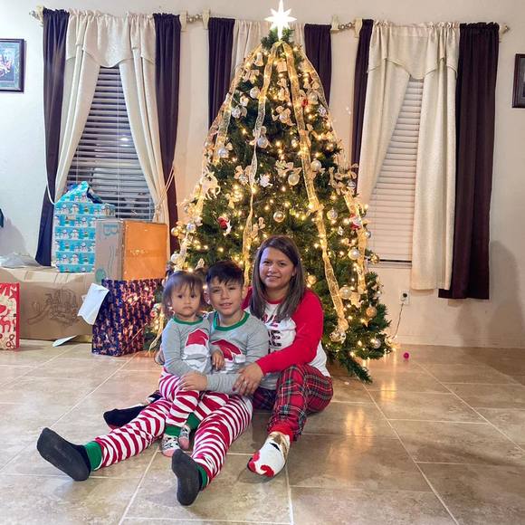 Profile Picture of Claribel Carballo (@jeduardo) on Poshmark