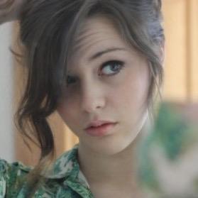 Profile Picture of Veronica Holt (@Veronicaholt21) on Twitter