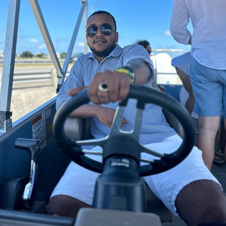 Profile Picture of Robertico (@robertico0798) on Tiktok