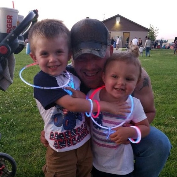 Profile Picture of Jamie Daniels (@riley425) on Poshmark