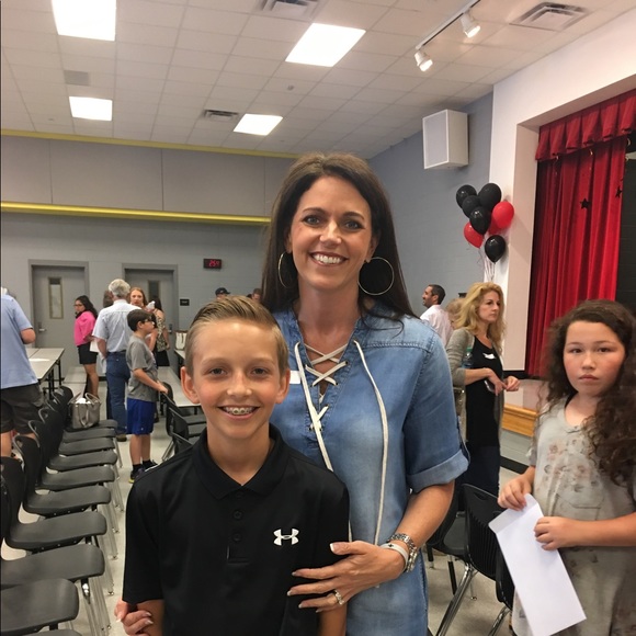 Profile Picture of Jennifer Dannheim (@jdannheim) on Poshmark