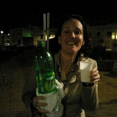 Profile Picture of Eva Rivas (@evarivas_13) on Twitter