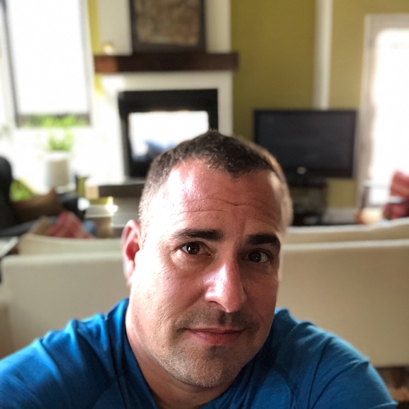 Profile Picture of Andrew Tasch (@atasch67) on Poshmark
