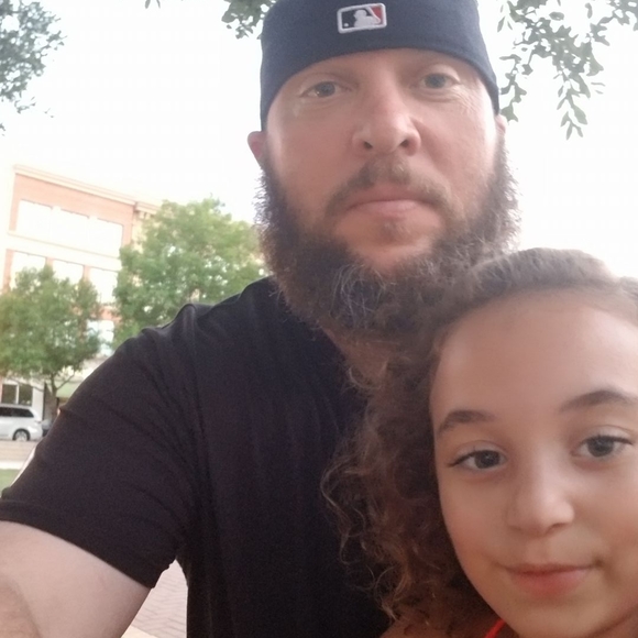 Profile Picture of Anthony Wright (@shantaye27) on Poshmark