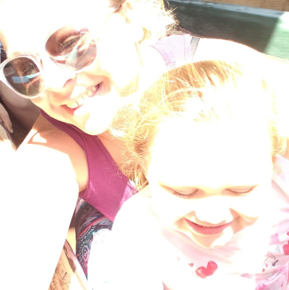 Profile Picture of Darnell Grunkemeyer (@darnellgrunk) on Poshmark