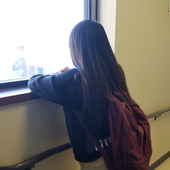 Profile Picture of Lorena Lugo (@lorenalugo) on Poshmark