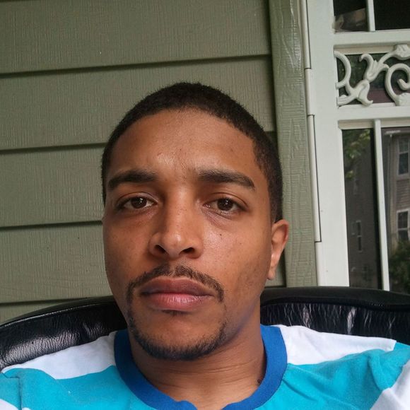 Profile Picture of Jr. Clark (@arnoldclark81) on Poshmark