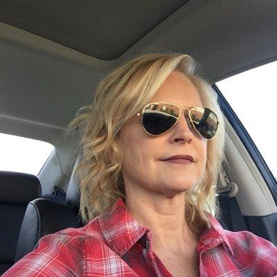 Profile Picture of Sharon Rogan (@Rogan2Sharon) on Twitter