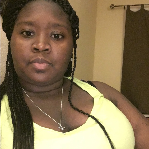 Profile Picture of Kaela Williams (@blessing2019) on Poshmark