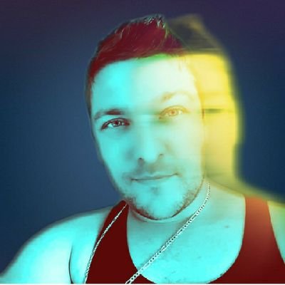 Profile Picture of Wayne Clark (@Professorofbuzz) on Twitter