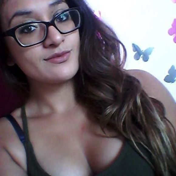 Profile Picture of Daisy Sanchez (@daisys450) on Poshmark