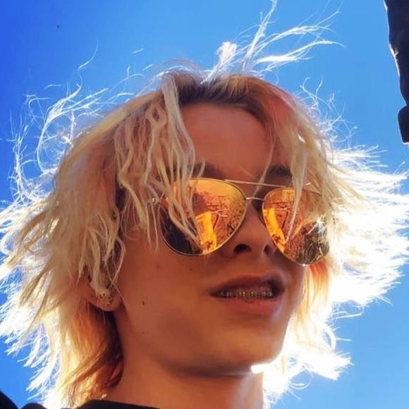 Profile Picture of Andrew Shepp (@andrew_shepp) on Poshmark