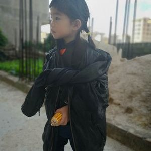 Profile Picture of Yu Zhao (@yuzhao831105) on Twitter