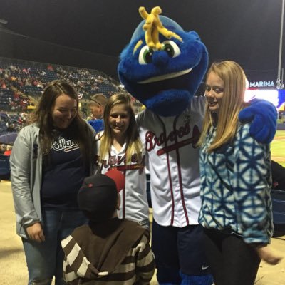 Profile Picture of Alex Abbey (@alex_abbey22) on Twitter