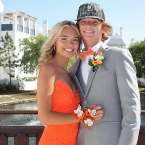 Profile Picture of car (@carleighbrewington) on Tiktok