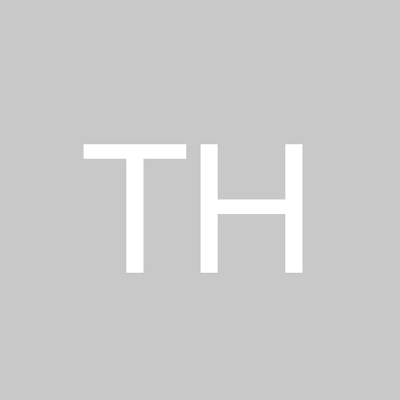 Profile Picture of Tracey Hanfling (@thanfling) on Poshmark