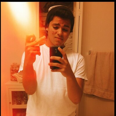 Profile Picture of Chris Irizarry (@ChrisGBHazy) on Twitter