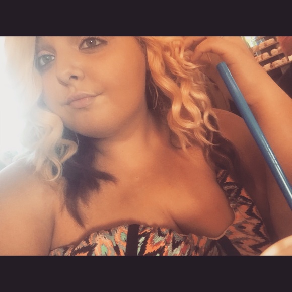 Tabatha Carter - Poshmark Profile Picture of Tabatha Carter (@tmcart02) on Poshmark