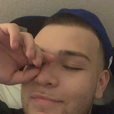 Profile Picture of James Leyva (@jameseleyva) on Twitter