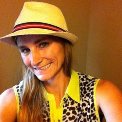 Profile Picture of Ellen Hensley (@ellenmarie1979) on Twitter