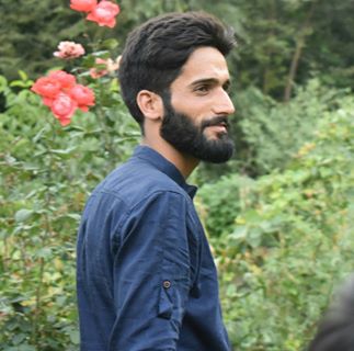 Profile Picture of Umer Rasool (Umee) (@ummerrasool.dar) on Facebook